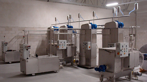 Ball mills for chocolate